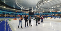 Leerlingen genieten van schaatsfeest in Thialf